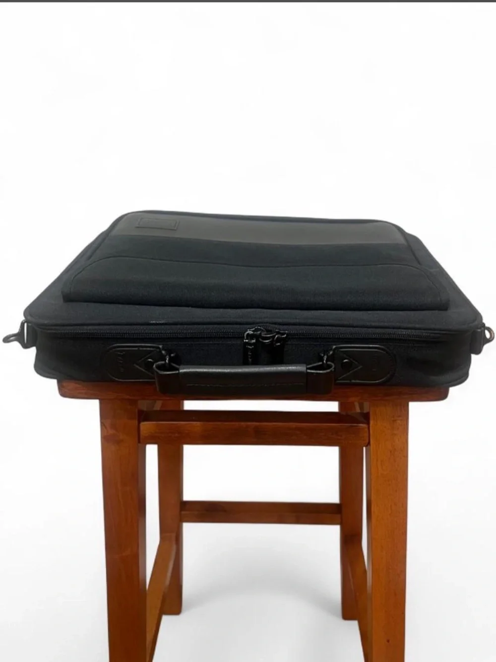 Vintage 2000 Targus Laptop Bag Y2K Briefcase Computer Case Description: 💻 Vinta